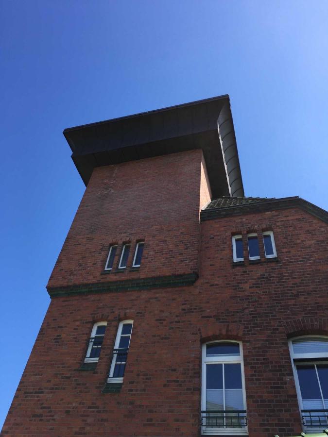 Seelotsenstation Turmwohnung Adler Sassnitz Bagian luar foto